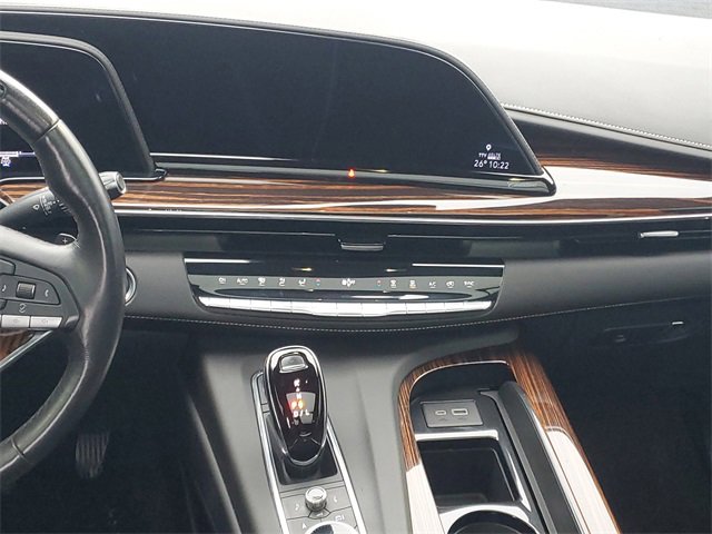 Used 2023 Cadillac Escalade Premium Luxury image 14