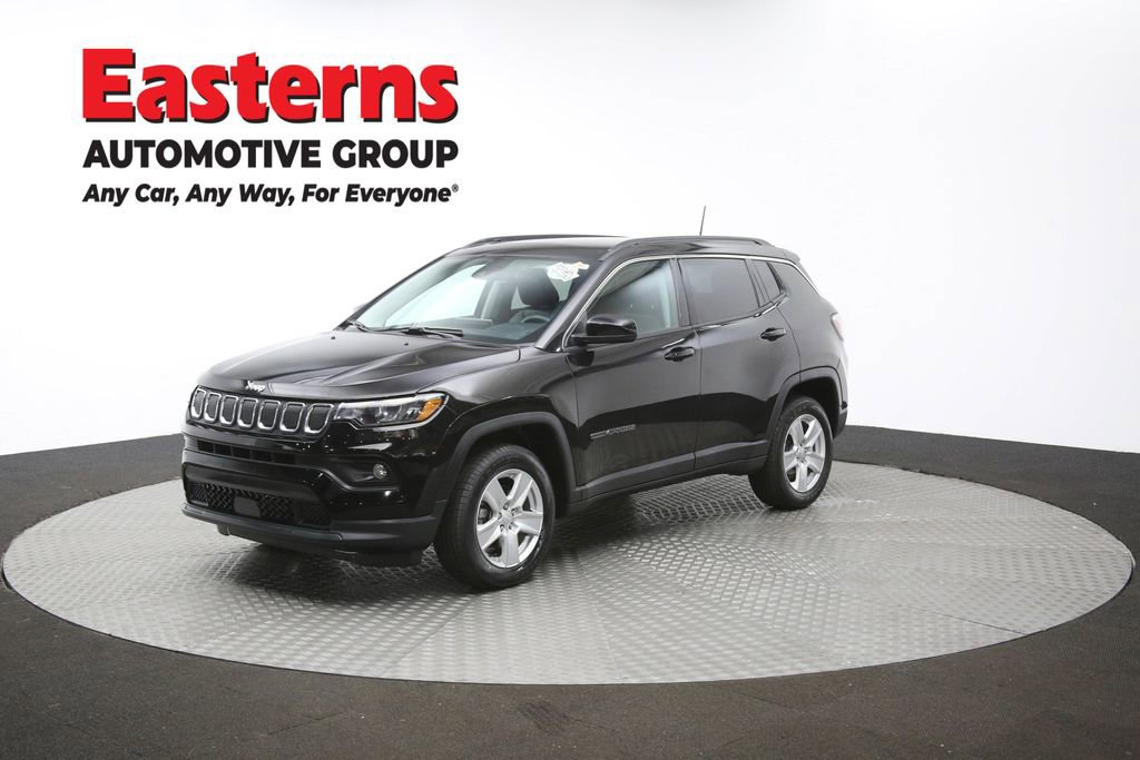 Used 2022 Jeep Compass Latitude w/ Sun and Sound Group image 53