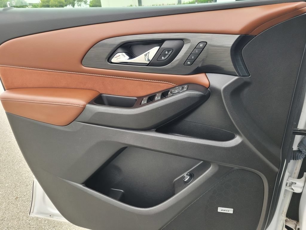 Used 2019 Chevrolet Traverse High Country w/ LPO, Floor Liner Package AWD/4WD image 39