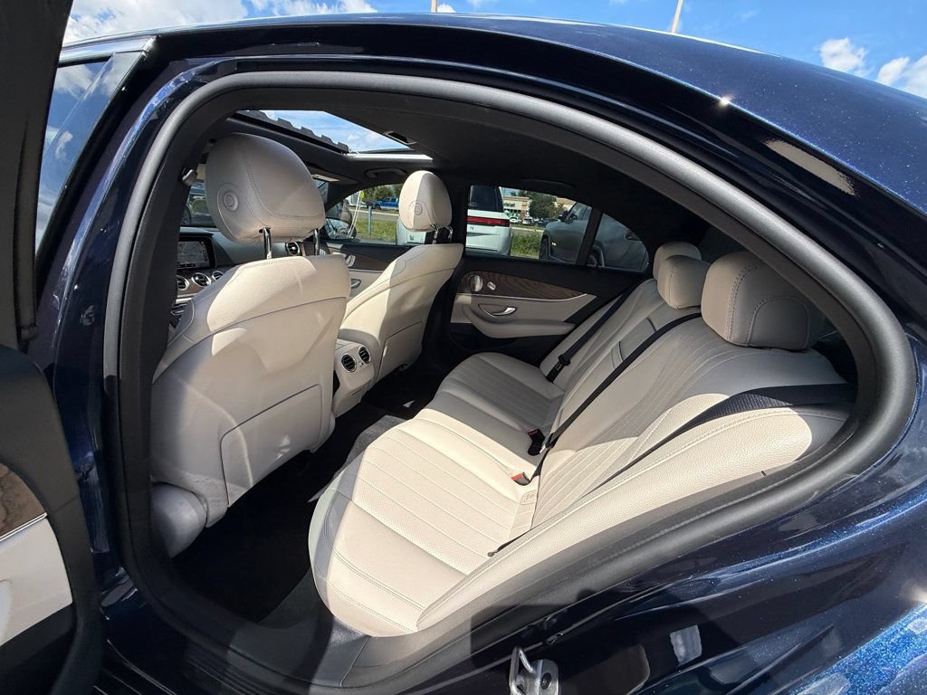 Used 2022 Mercedes-Benz E 350 Sedan image 21