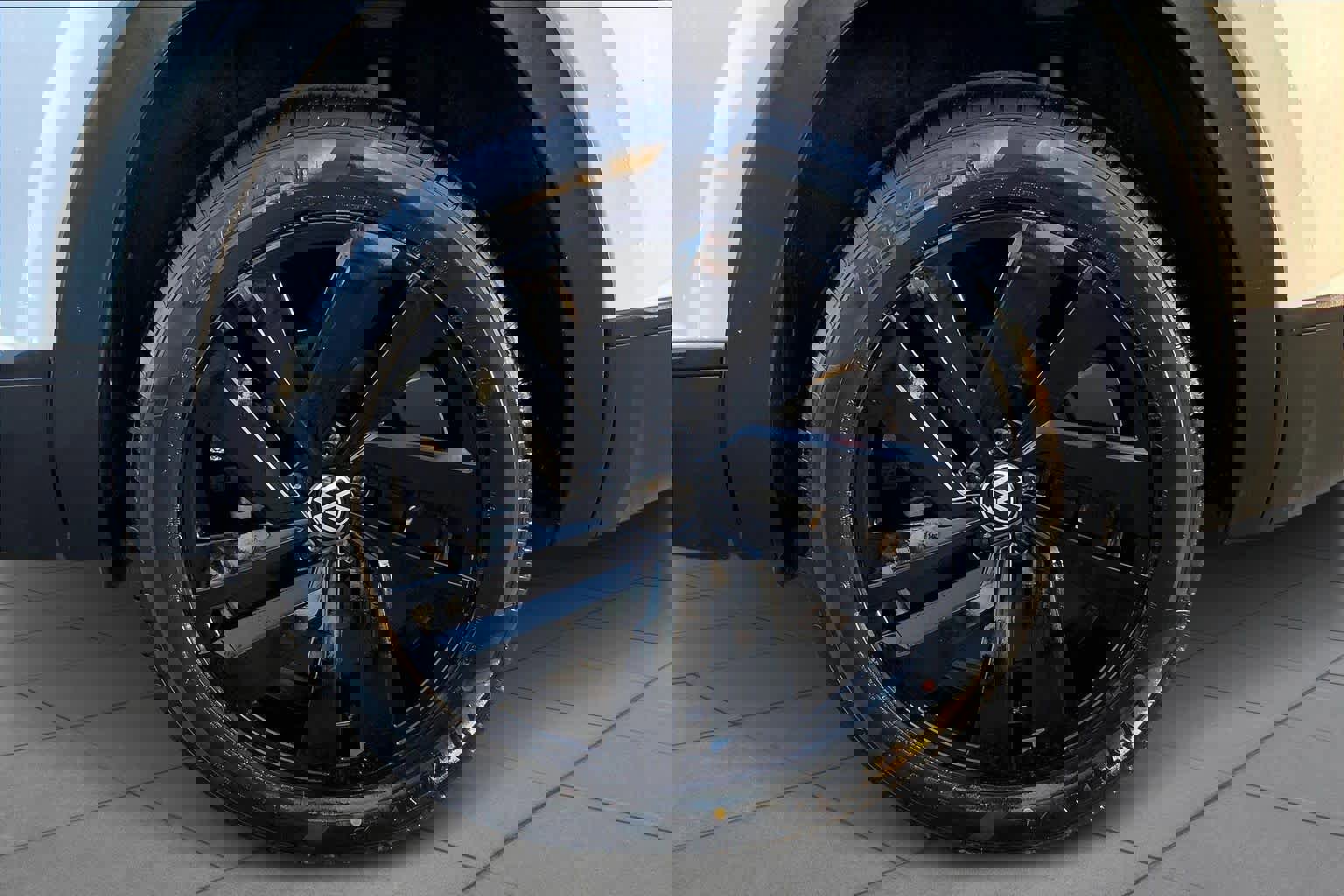 Used 2022 Volkswagen Atlas Cross Sport SE image 10