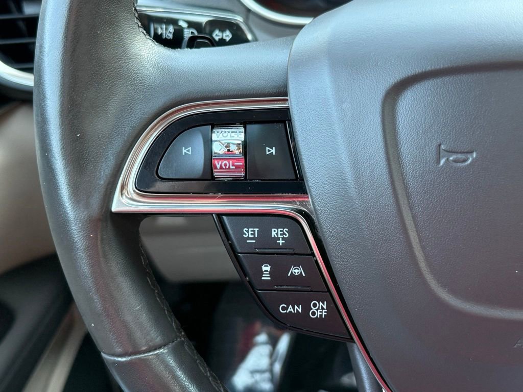 Used 2019 Lincoln Nautilus Reserve image 37