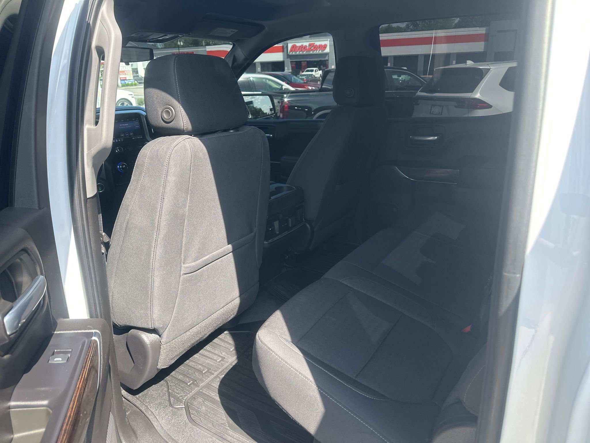 Used 2021 GMC Sierra 1500 Elevation w/ X31 Off-Road Package AWD/4WD image 15