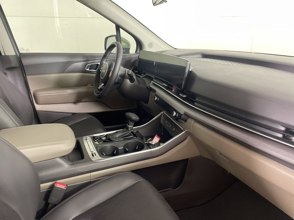 New 2026 Kia Carnival SX image 14