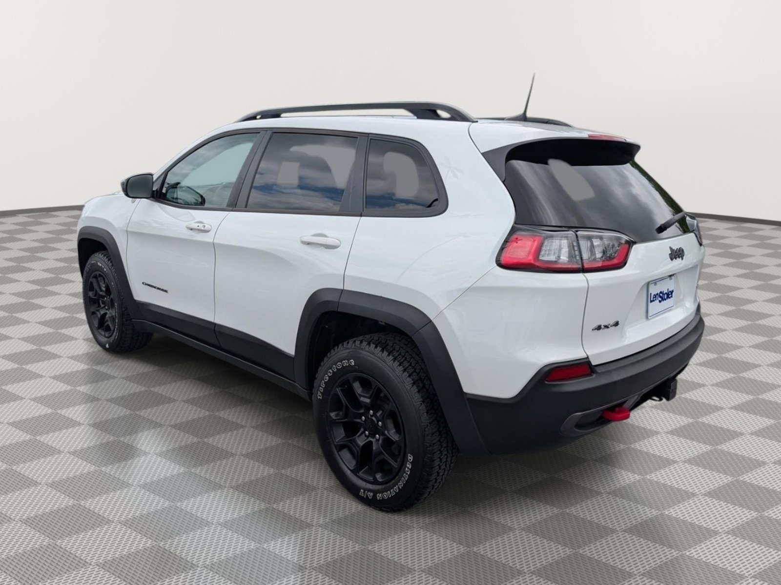 Used 2022 Jeep Cherokee Trailhawk w/ Sound & Nav Group AWD/4WD image 3