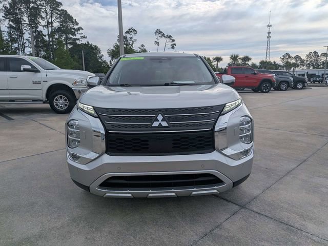 Used 2024 Mitsubishi Outlander SE AWD/4WD image 8