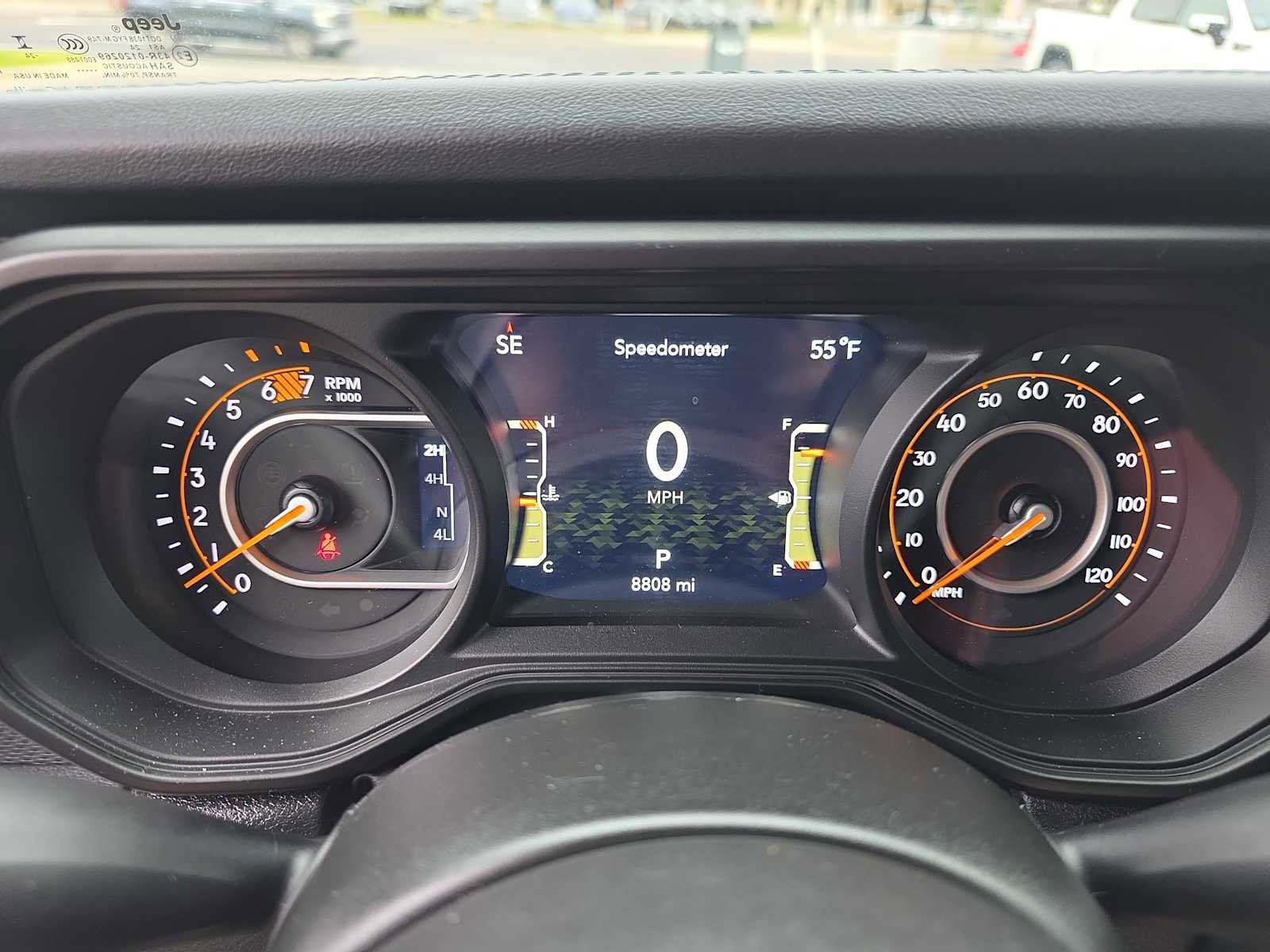 Used 2024 Jeep Wrangler Unlimited Rubicon w/ Technology Group image 9