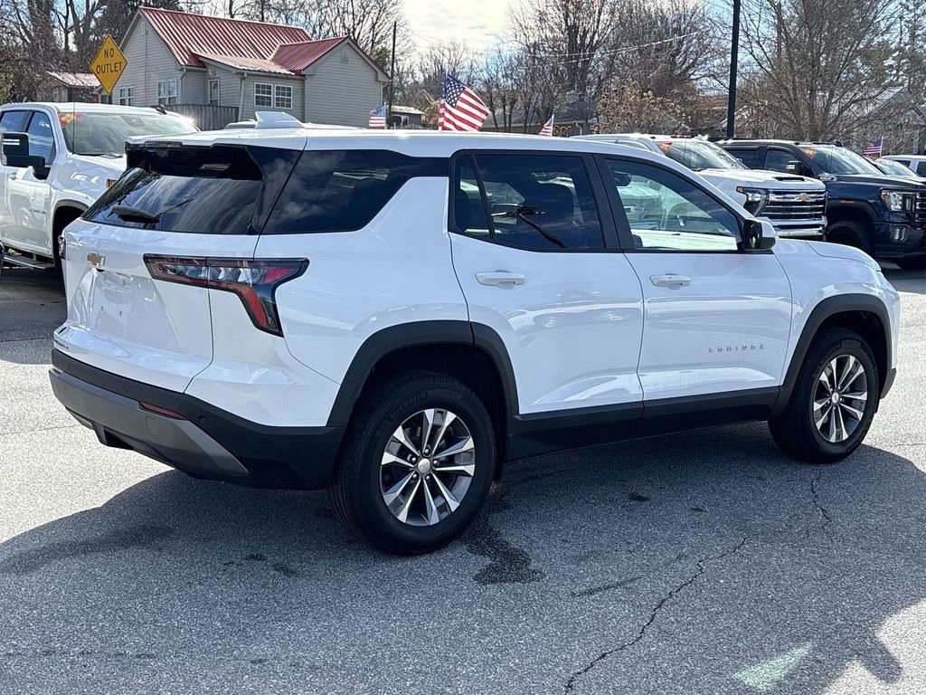New 2026 Chevrolet Equinox LT image 8