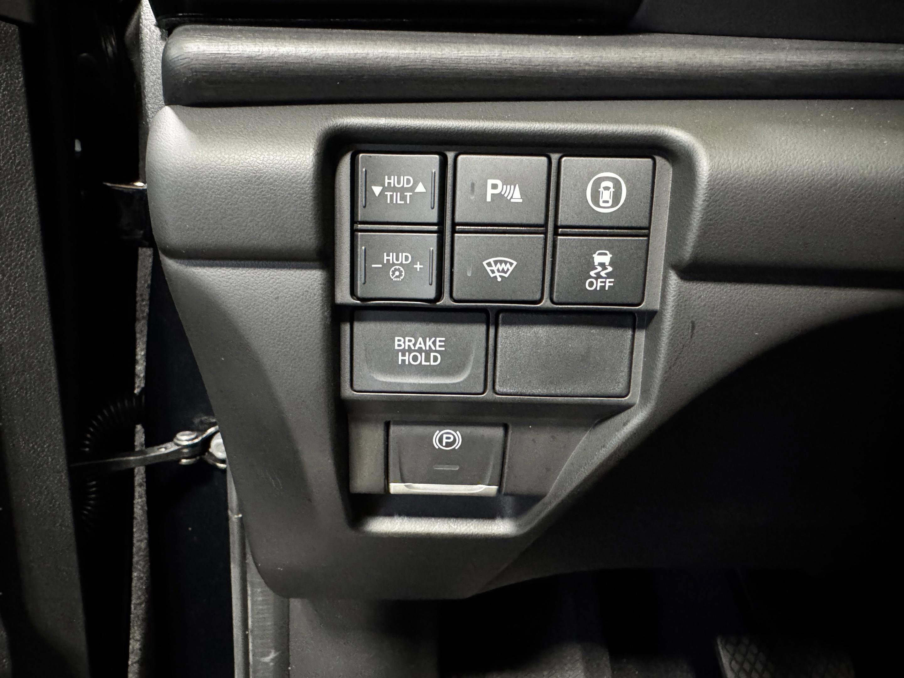 Certified 2025 Acura RDX SH-AWD w/ Advance Package image 19