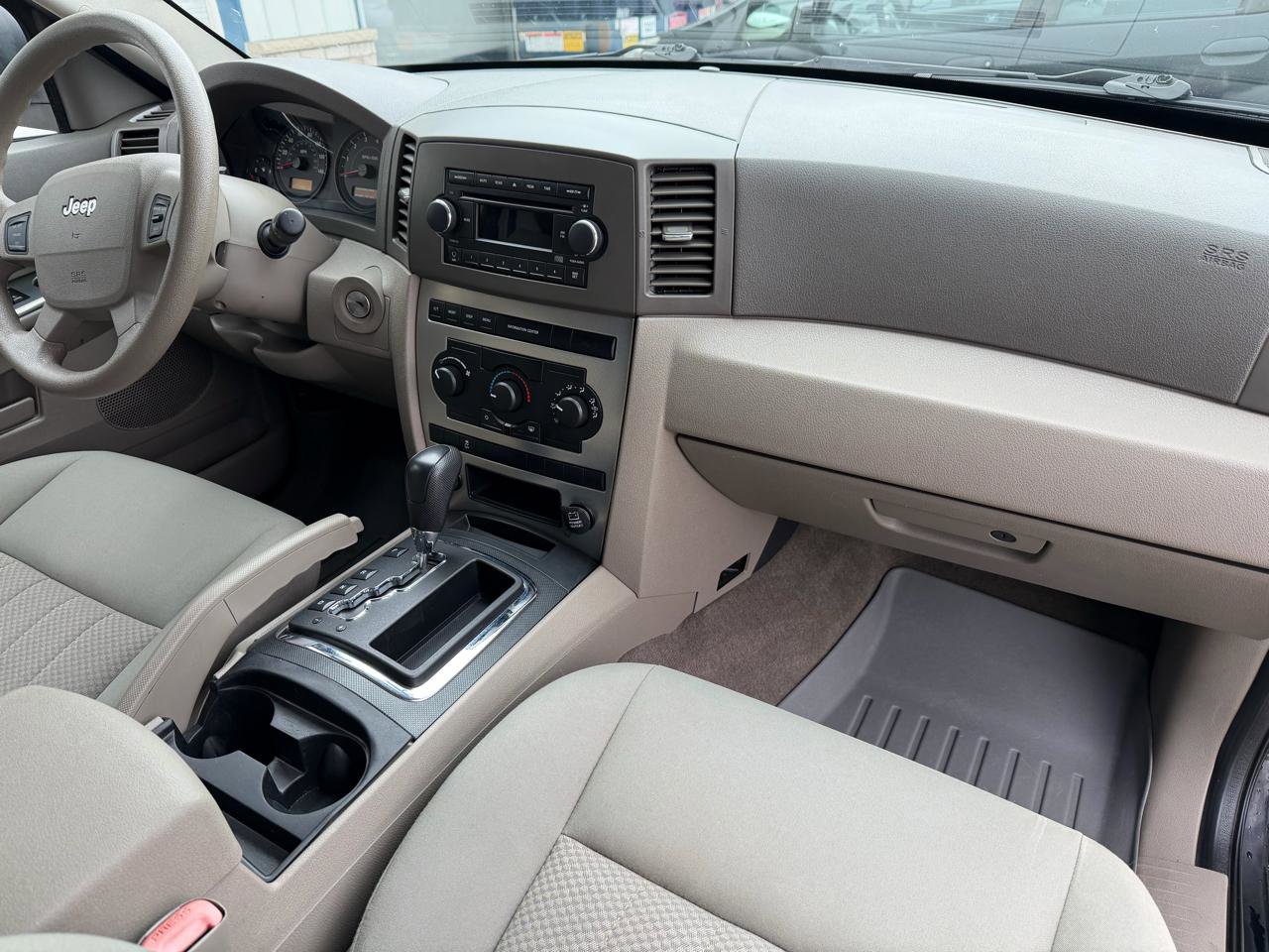 Used 2006 Jeep Grand Cherokee Laredo image 19