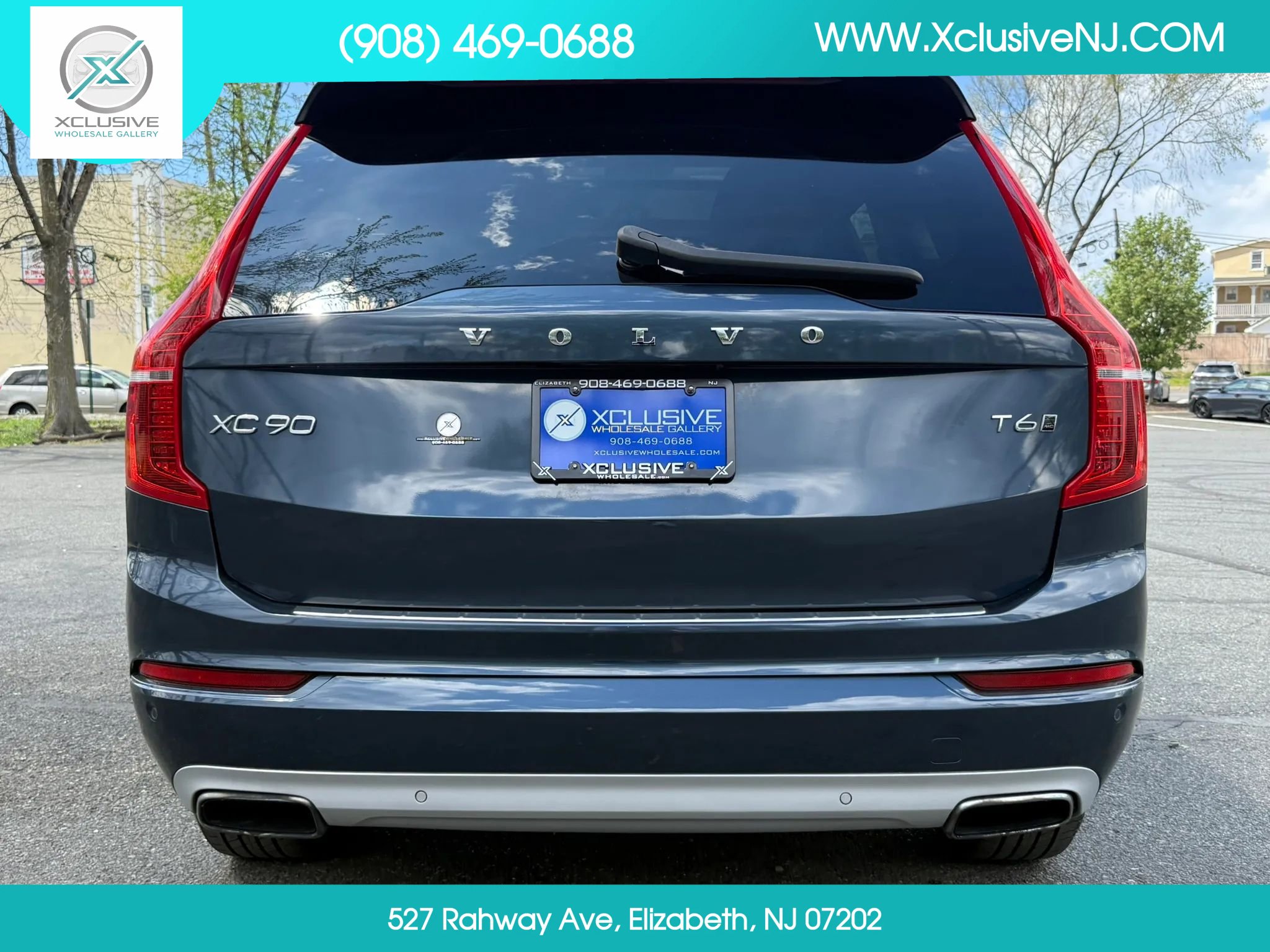 Used 2021 Volvo XC90 T6 Momentum w/ Advanced Package image 3
