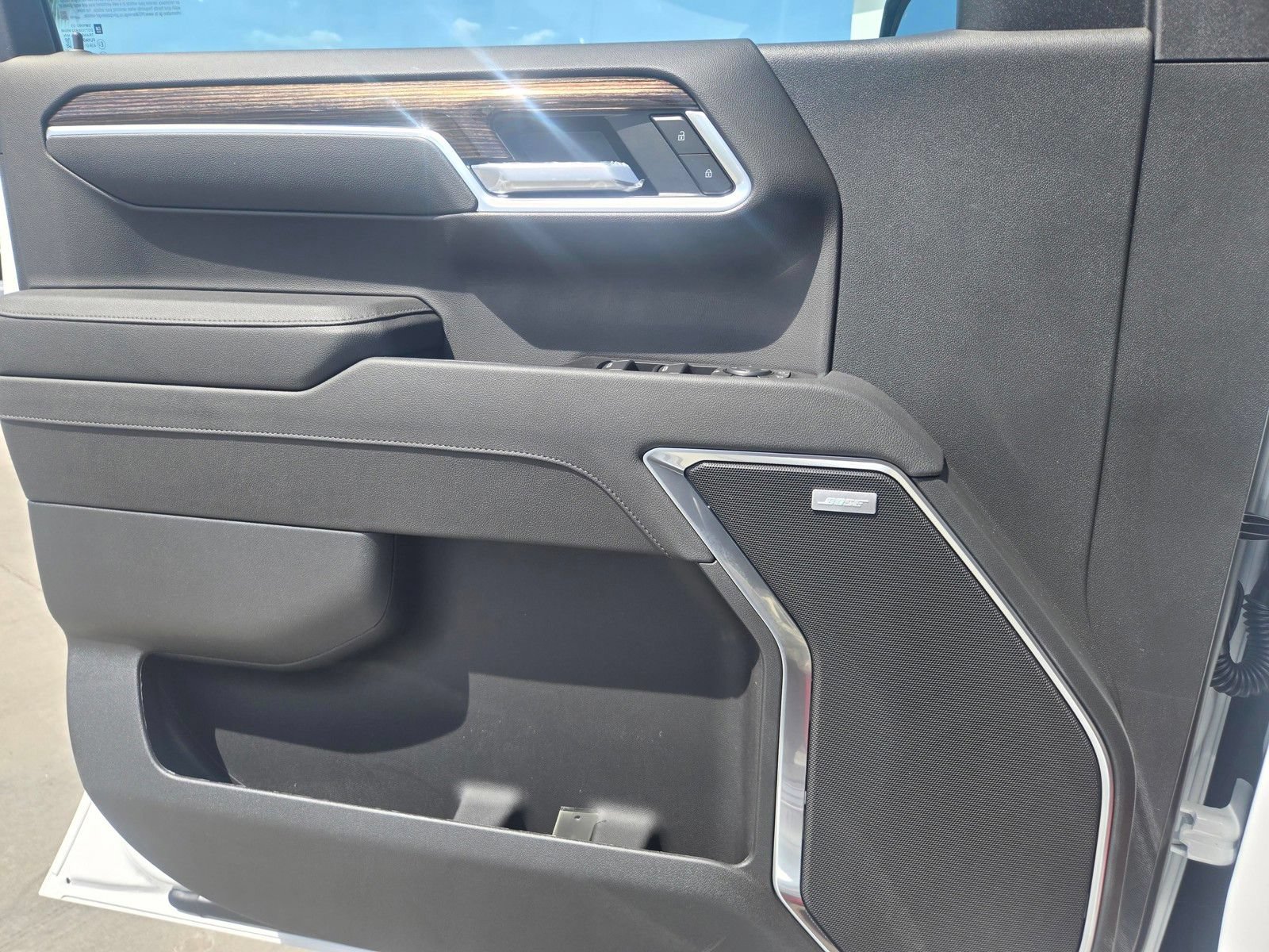 New 2026 GMC Sierra 1500 Elevation w/ Elevation Premium Package AWD/4WD image 13