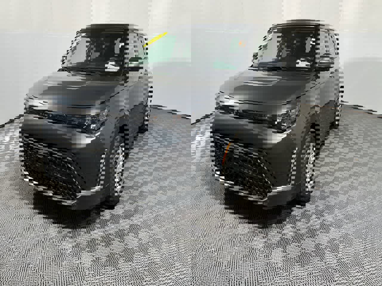 Used 2023 Kia Soul LX image 4