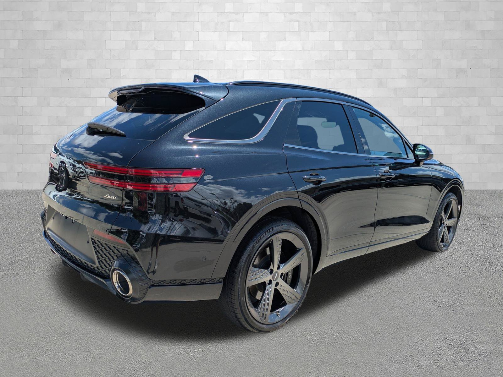Certified 2023 Genesis GV70 2.5T w/ Sport Prestige Package AWD/4WD image 2