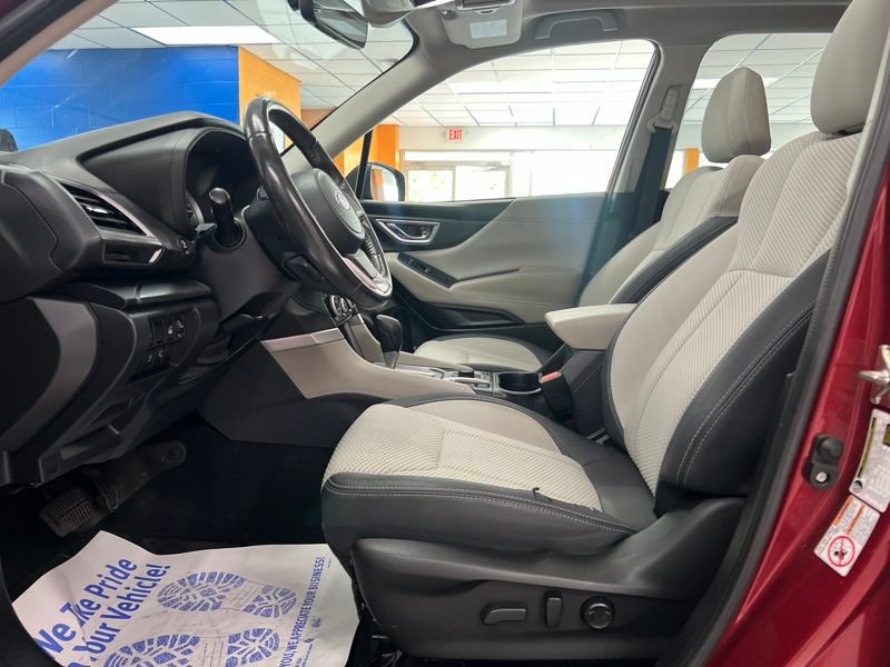 Used 2019 Subaru Forester Premium AWD/4WD image 19