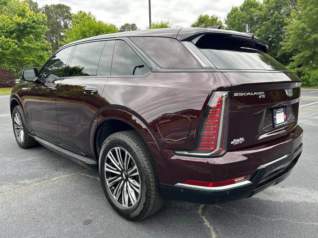 Used 2026 Cadillac Escalade IQ Sport 1 w/ LPO, Floor Liner Package AWD/4WD image 23
