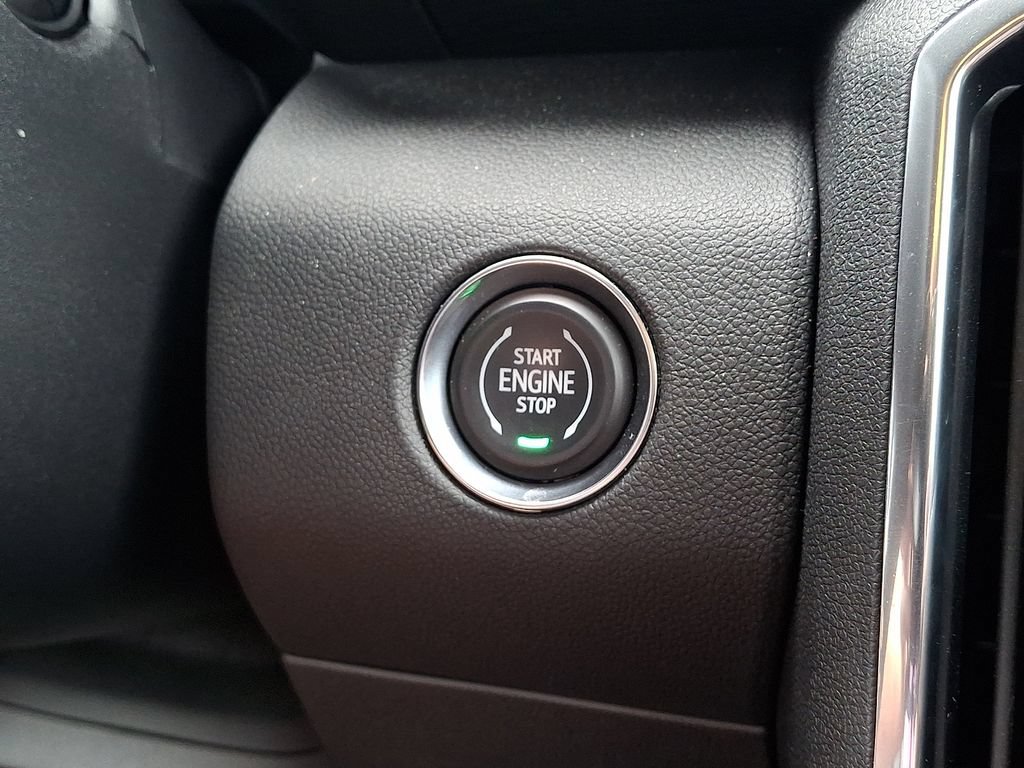 New 2026 GMC Acadia Elevation AWD/4WD image 16