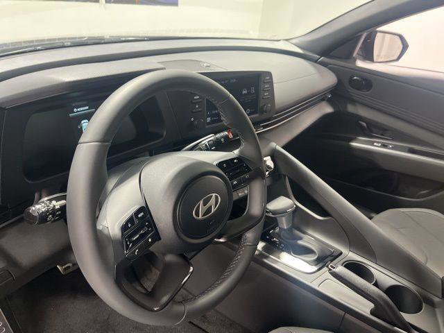 New 2026 Hyundai Elantra Sport image 10