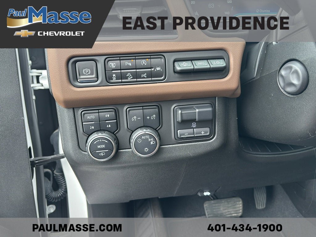 Used 2023 Chevrolet Tahoe High Country w/ Advanced Technology Package AWD/4WD image 12
