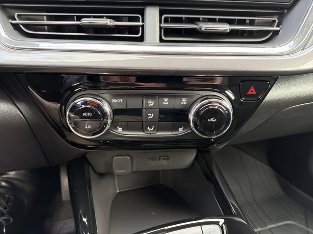 New 2026 Chevrolet Trax ACTIV w/ Driver Confidence Package image 17