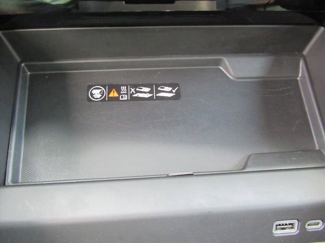 Used 2025 Chevrolet Tahoe Z71 image 24