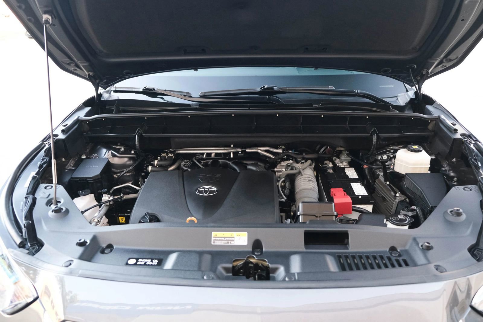 Used 2022 Toyota Highlander XLE image 18