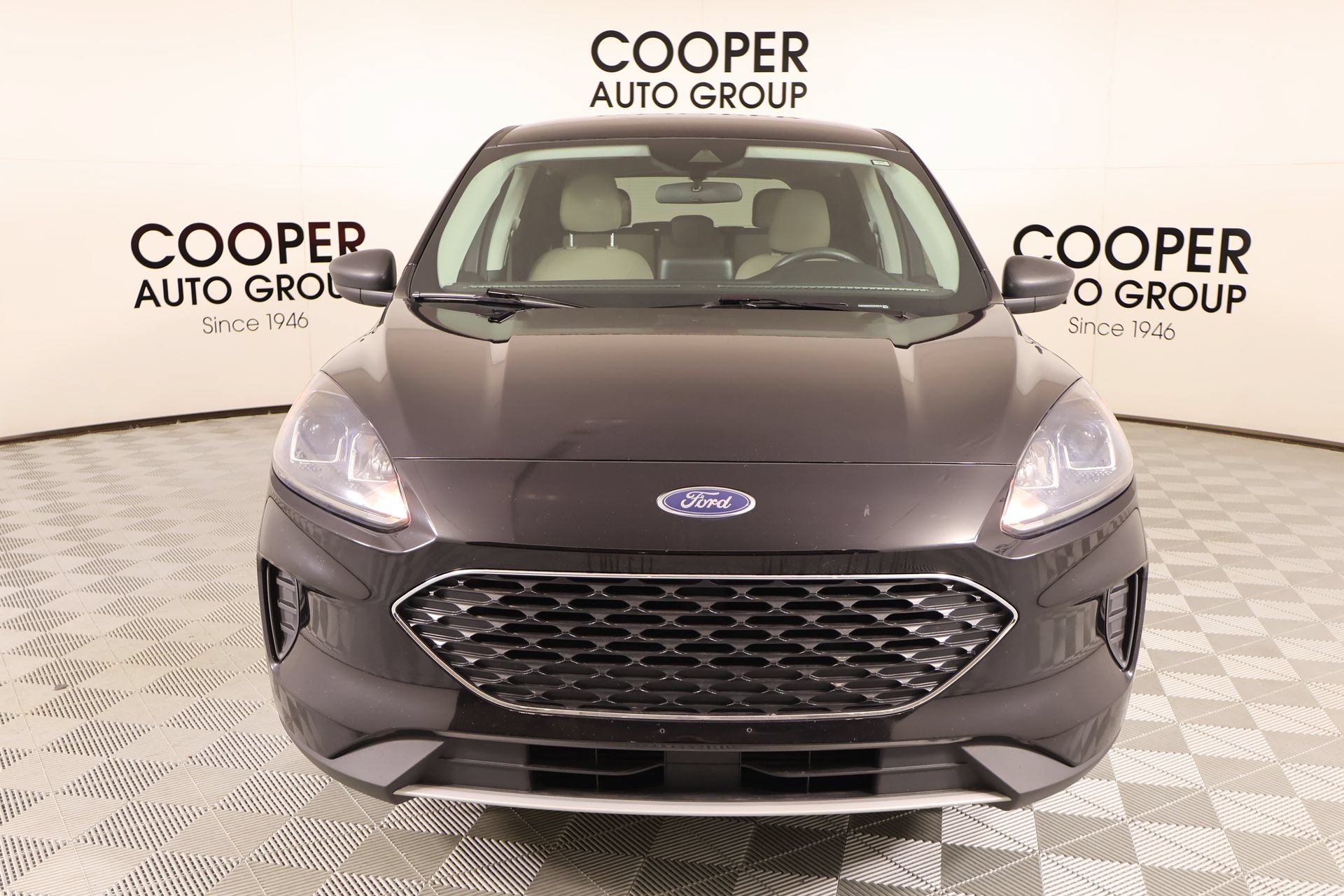 Used 2022 Ford Escape SE FWD image 8