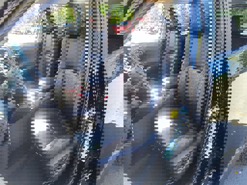 Used 2022 Toyota RAV4 TRD Off-Road image 11