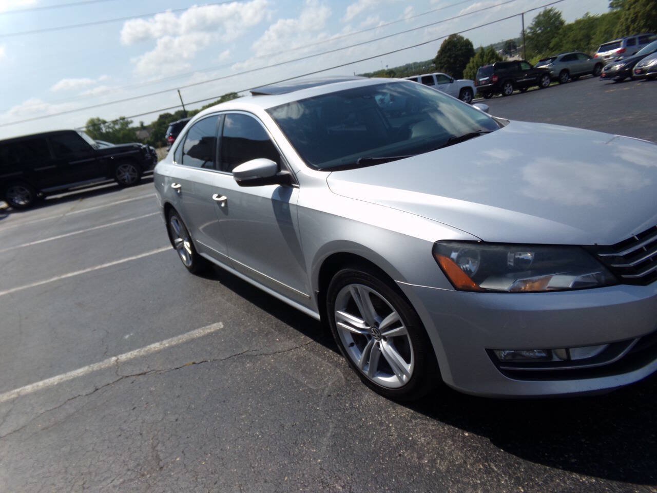Used 2013 Volkswagen Passat TDI SEL Premium FWD image 47