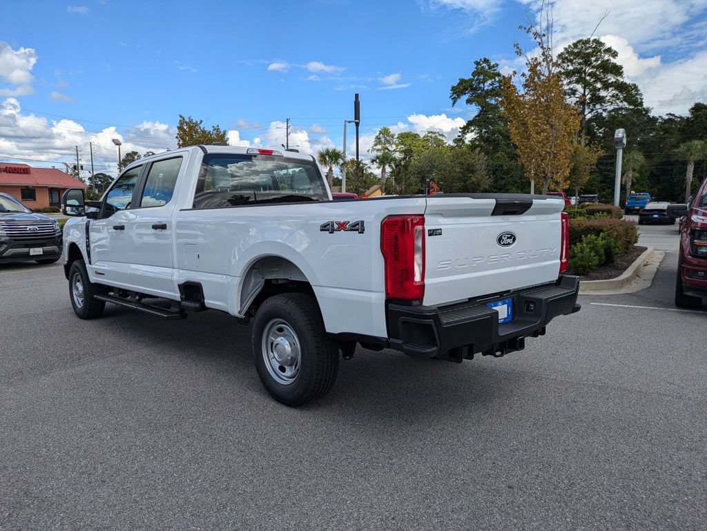 New 2027 Ford F250 XL w/ F-250 >10K GVWR Package AWD/4WD image 7