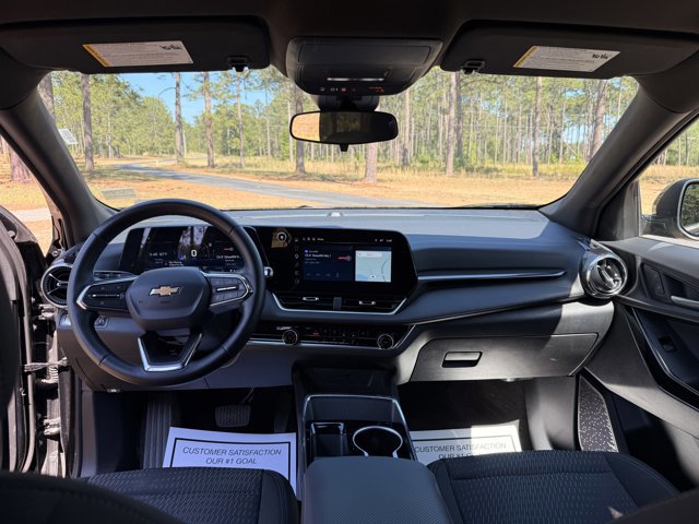 Used 2025 Chevrolet Equinox LT image 17