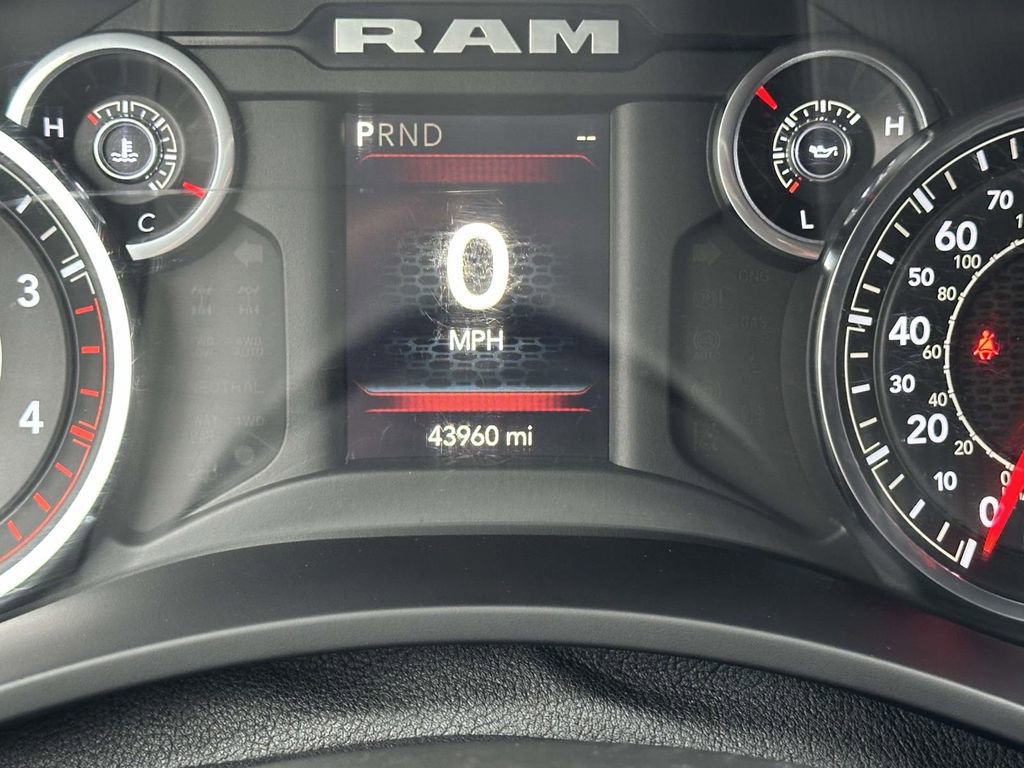 Used 2022 RAM 2500 Big Horn image 23