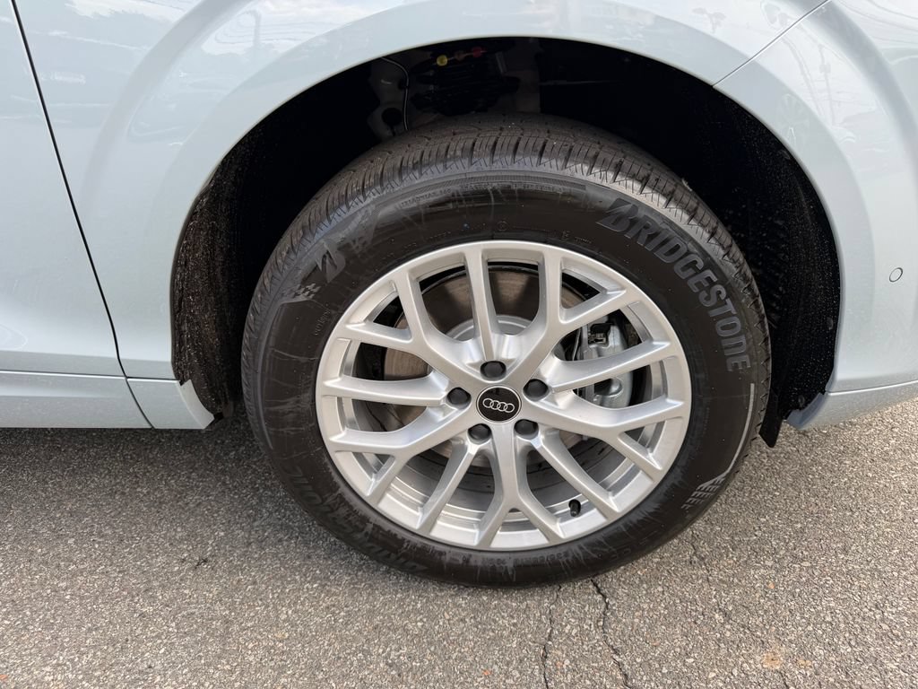 New 2026 Audi Q3 quattro 2.0T AWD/4WD image 11
