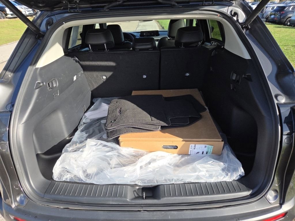 Certified 2025 MAZDA CX-50 AWD 2.5 S w/ Preferred Package image 19