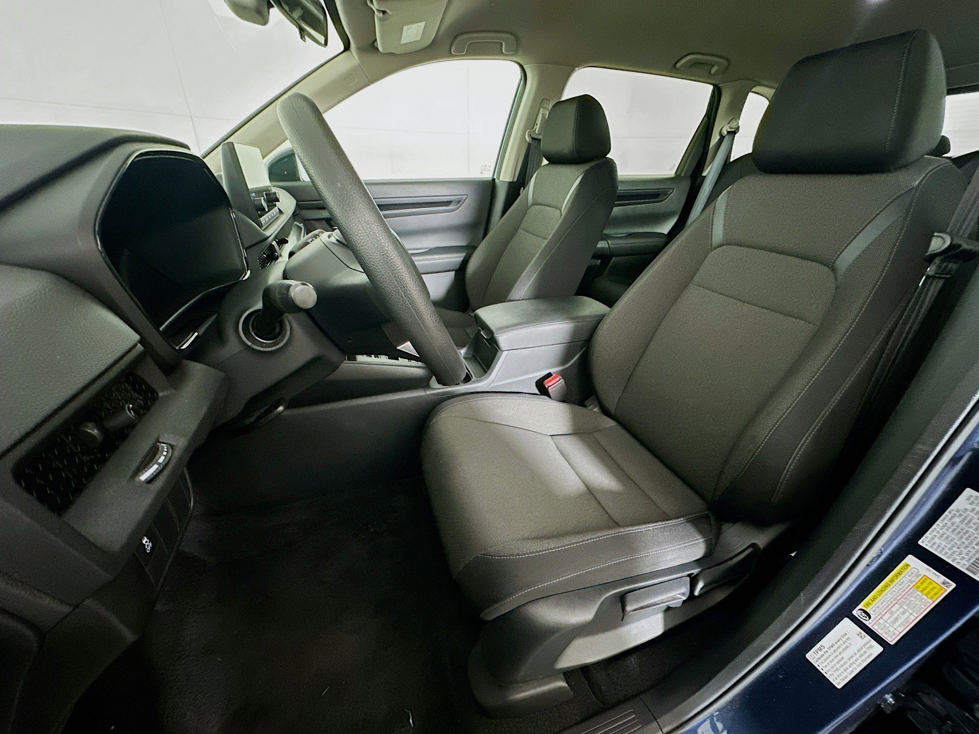 Used 2025 Honda CR-V LX image 13