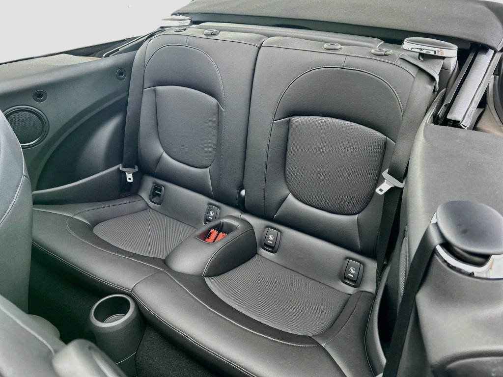 Certified 2024 MINI Cooper S FWD image 19