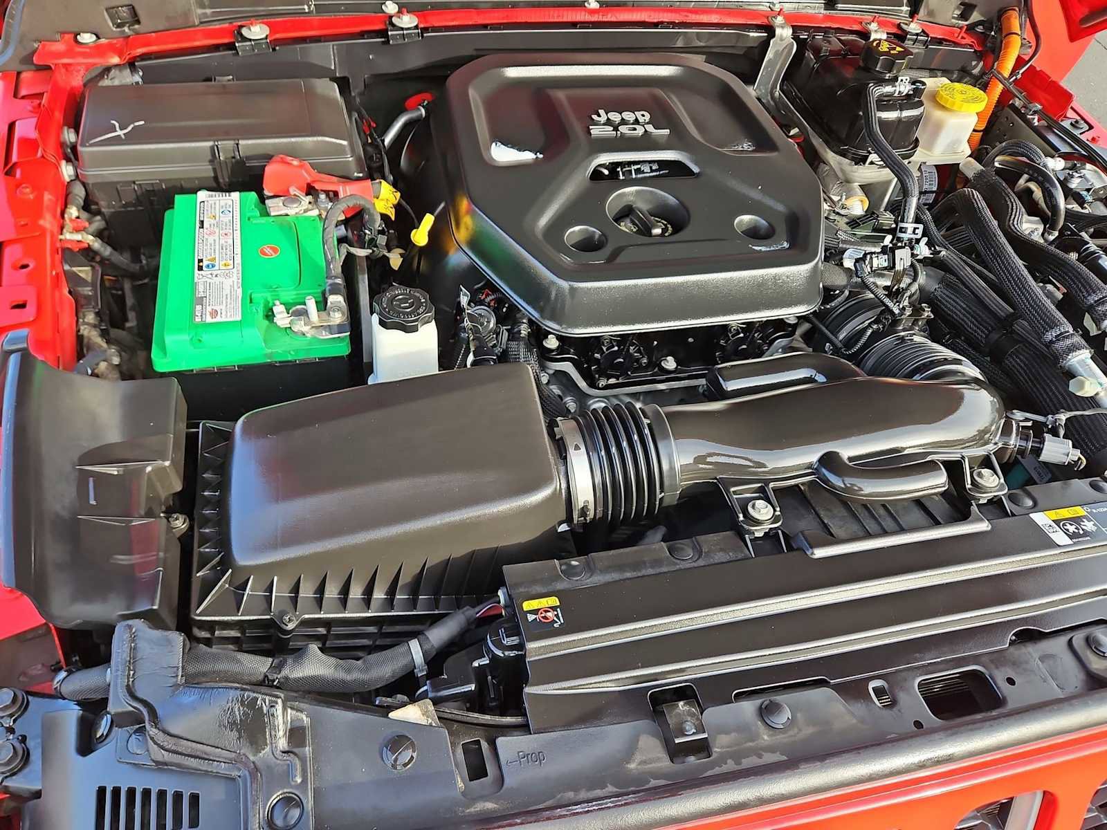 Used 2021 Jeep Wrangler Unlimited Sahara w/ Cold Weather Group image 14