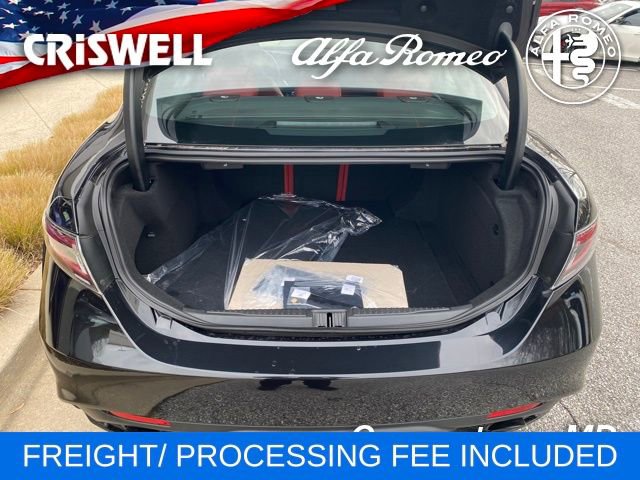 New 2025 Alfa Romeo Giulia AWD image 9