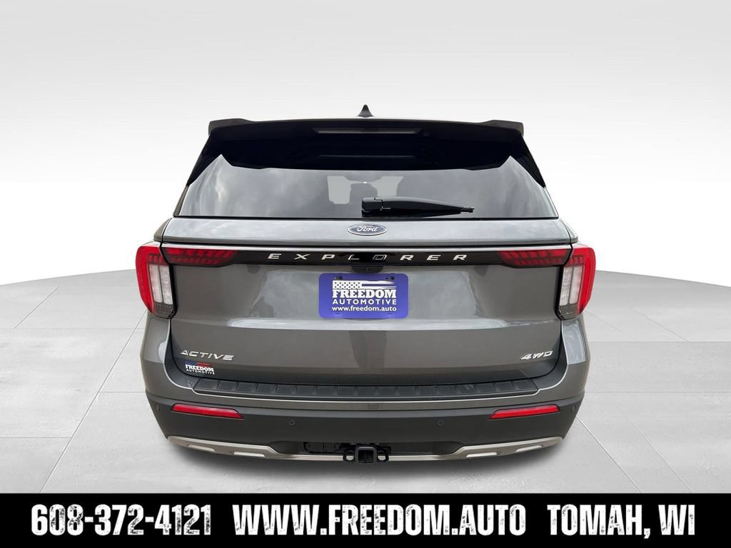 New 2026 Ford Explorer Active w/ Active Comfort Package AWD/4WD image 5