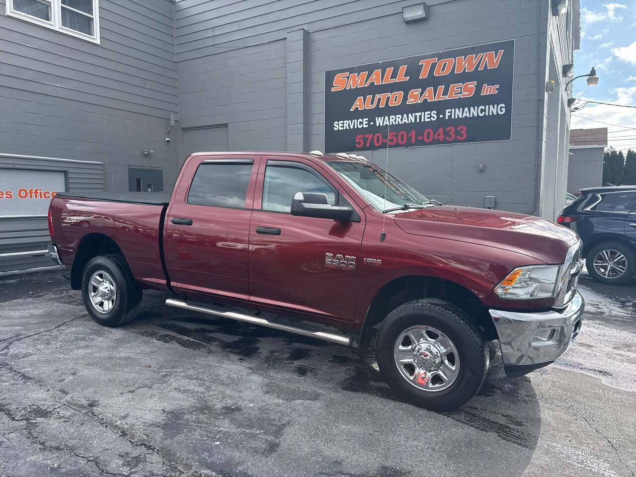 Used 2018 RAM 2500 Tradesman w/ Chrome Appearance Group