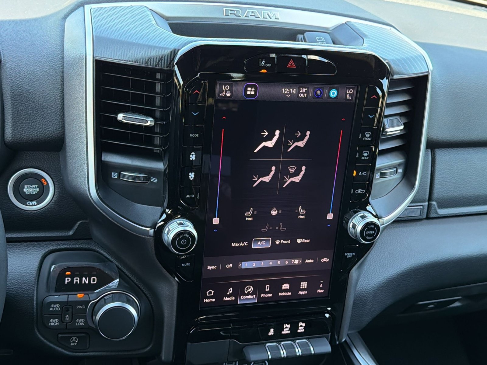 New 2026 RAM 1500 Big Horn AWD/4WD image 21