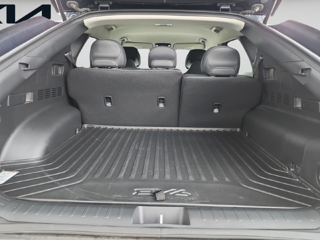 Certified 2024 Kia EV6 Light RWD image 13