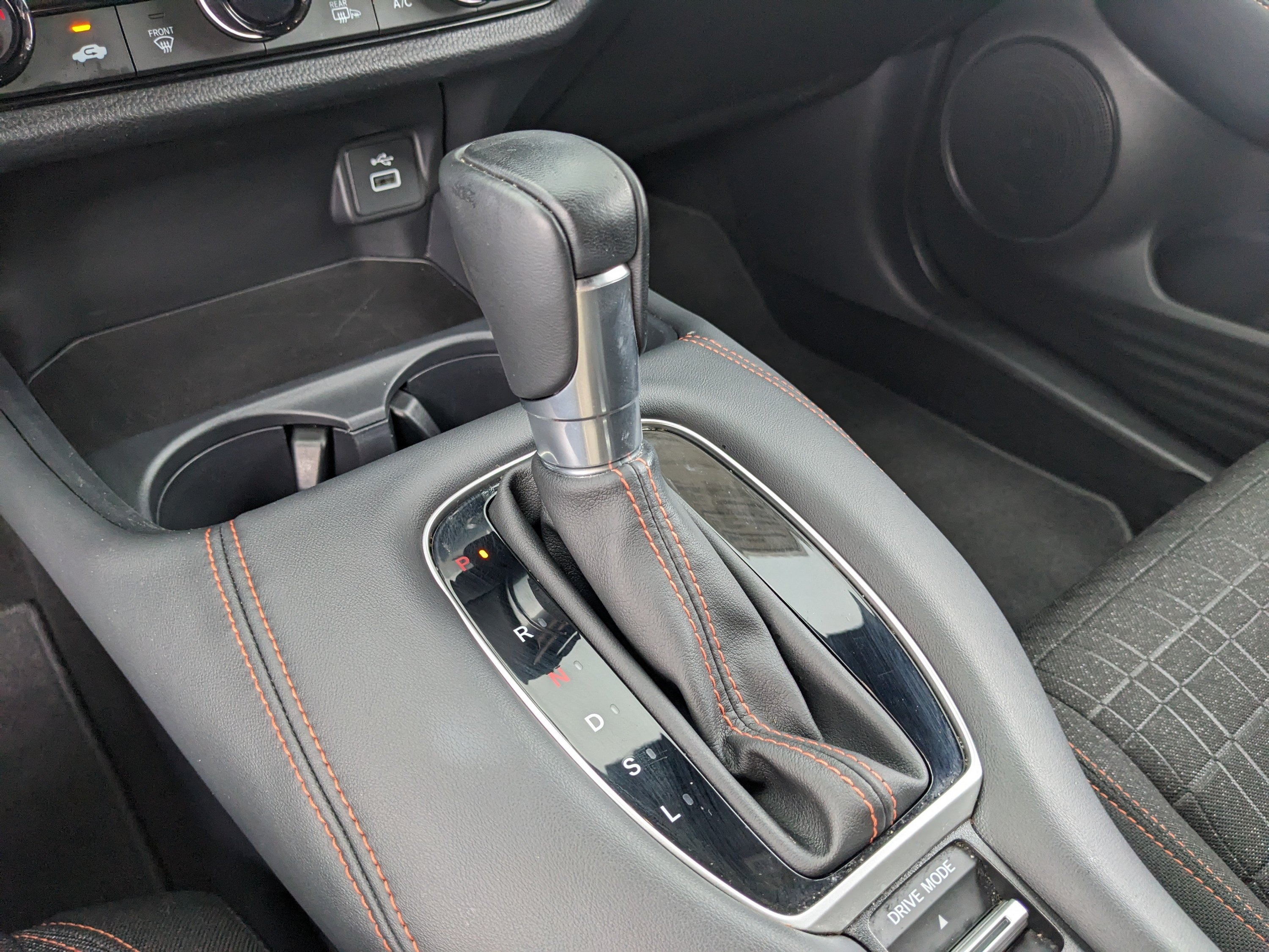 Used 2024 Honda HR-V Sport image 25