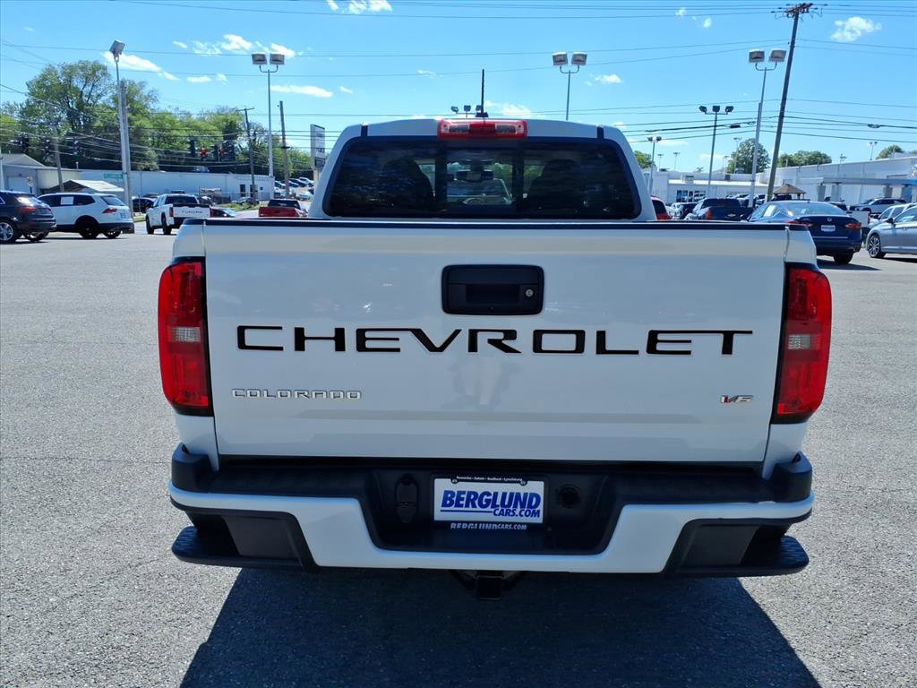Used 2022 Chevrolet Colorado LT w/ LT Convenience Package AWD/4WD image 5