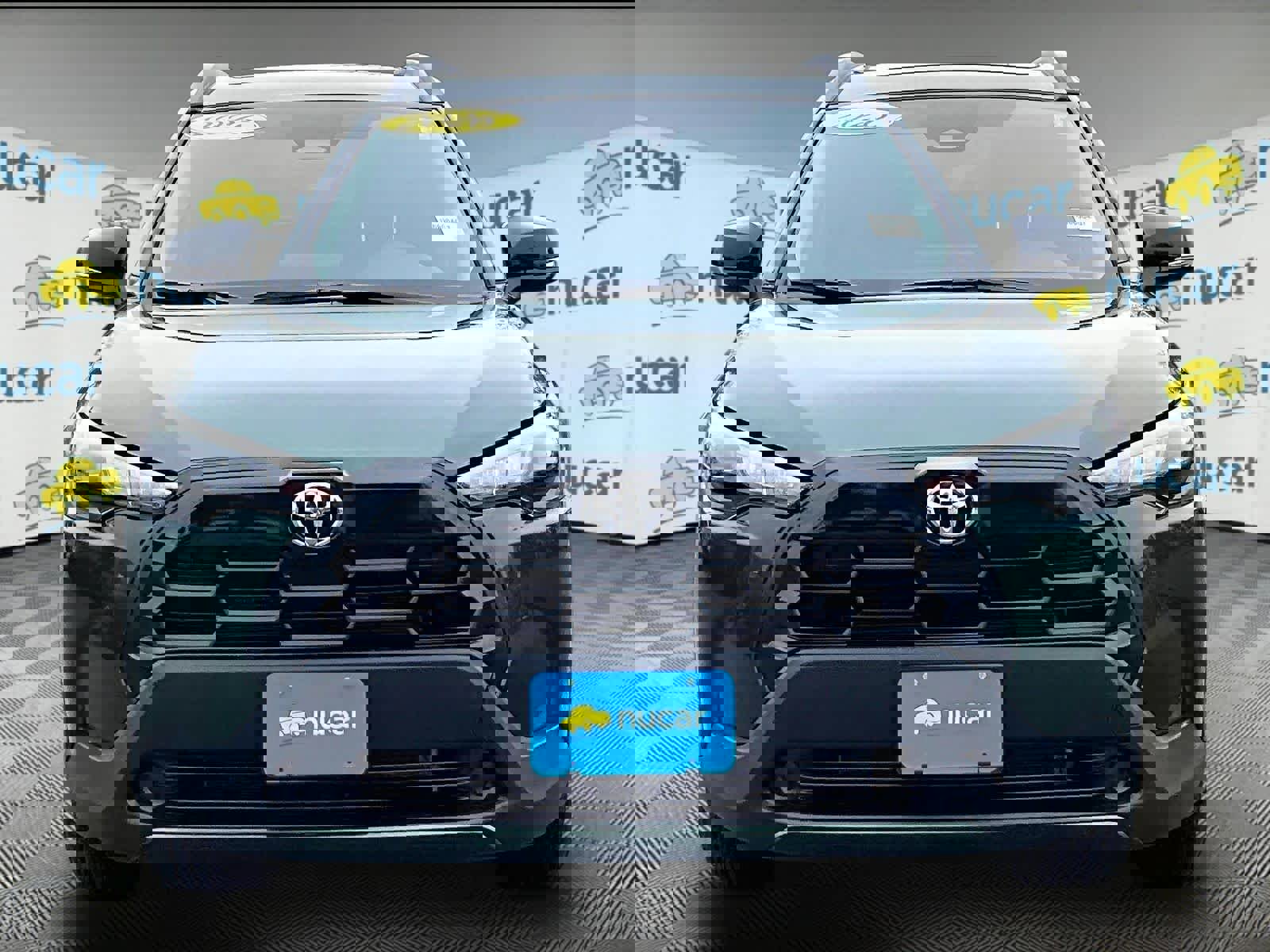 Used 2026 Toyota Corolla Cross LE w/ Moonroof Package image 2