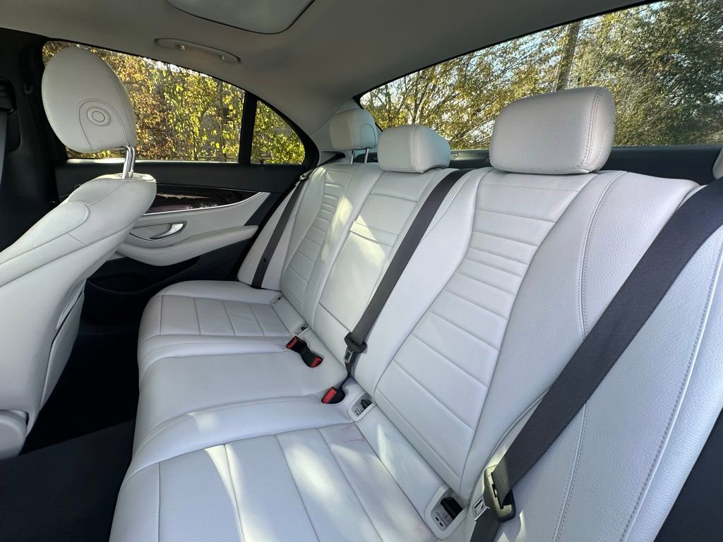 Used 2023 Mercedes-Benz E 450 4MATIC Sedan image 23