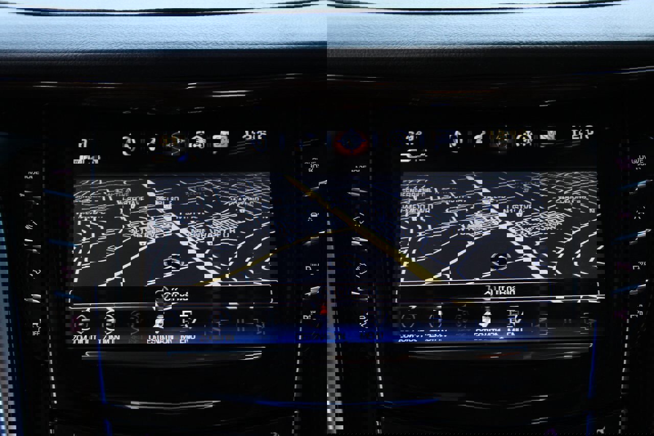 Used 2019 Cadillac Escalade Luxury image 32