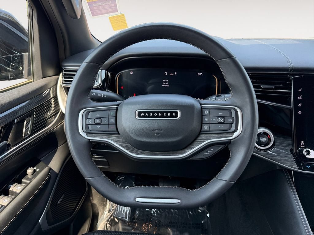 Used 2022 Jeep Wagoneer Series II AWD/4WD image 27