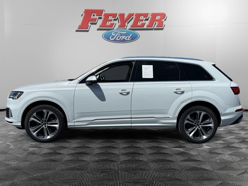 Used 2021 Audi Q7 3.0T Premium Plus w/ Executive Package image 2
