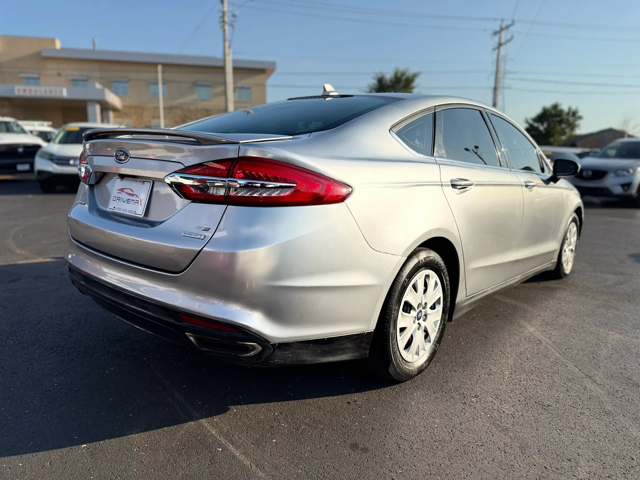 Used 2020 Ford Fusion S FWD image 3